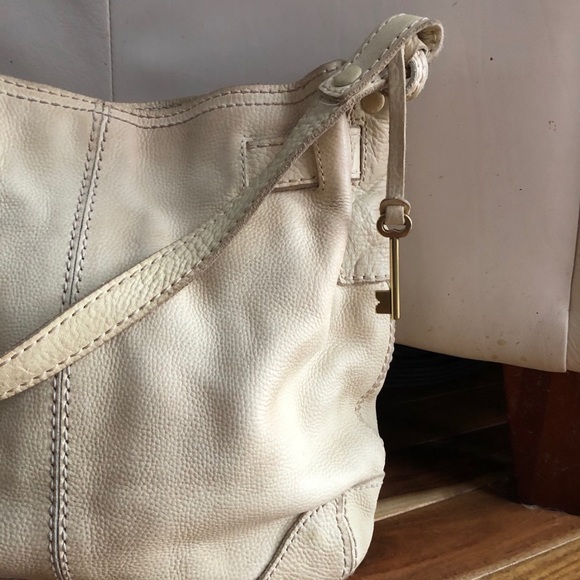 Fossil Handbags - Off White Fossil Bucket